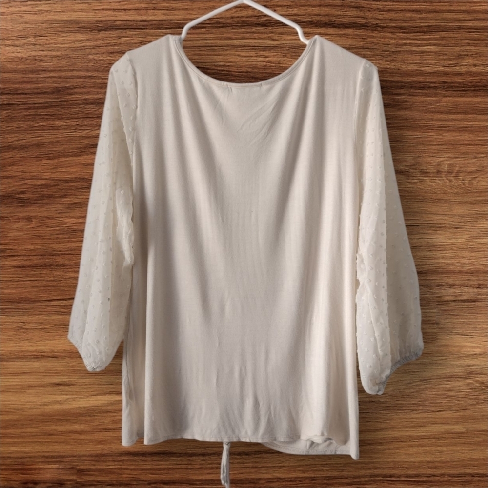 Kim & Cami Cream Ruched Top Size Large - Picture 2 of 4